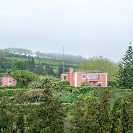 וילה Quinta Queimadas *